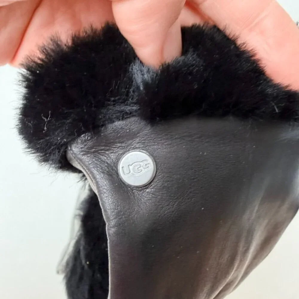 UGG Women’s Leather Vent Gloves Black Fur Cuff - Size M